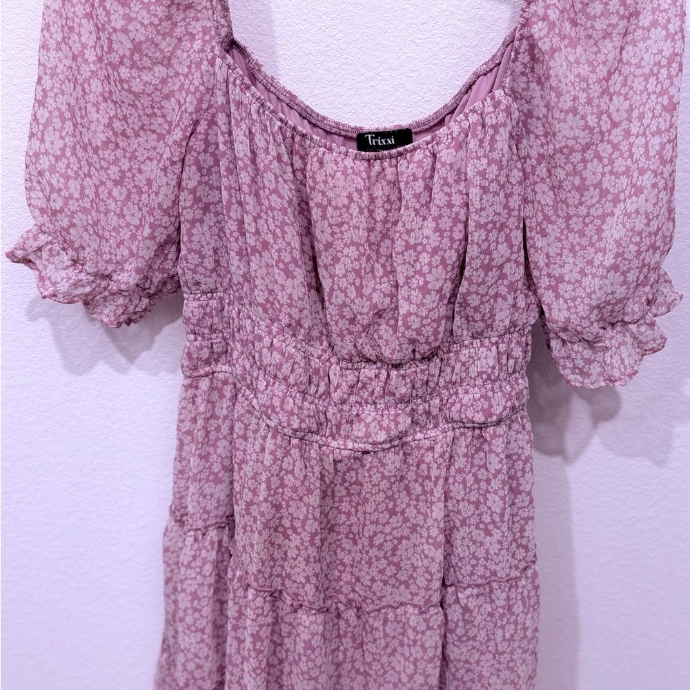 Trixxi Mauve Floral Puff-Sleeve Tiered Dress